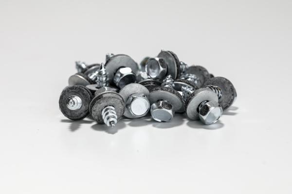 Fassadenbauschrauben VZ mit Dichtscheibe 16mm